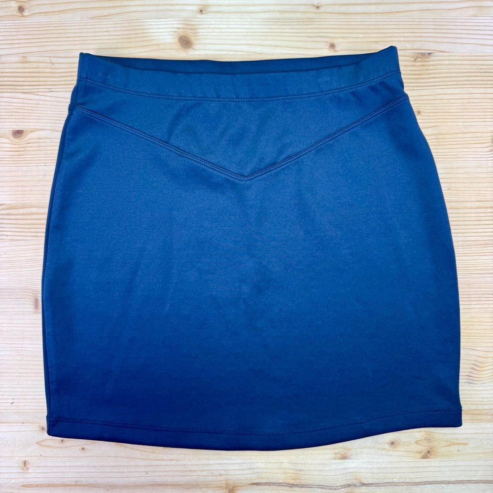 Free People Black Bodycon Mini‎ Skirt Size S Stretch Soft Basic Essential